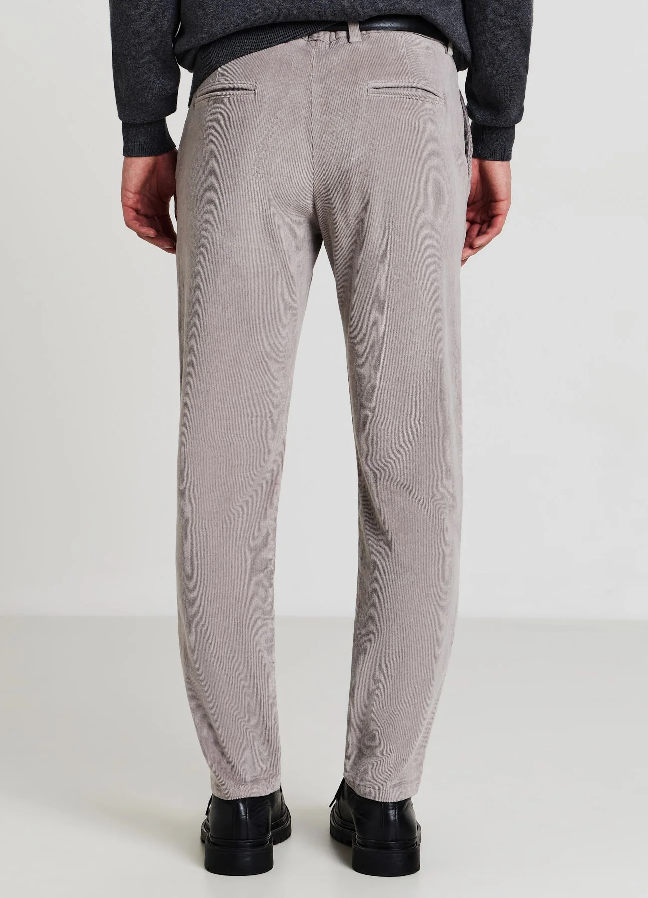 Pantaloni chino tinta unita - Image 2