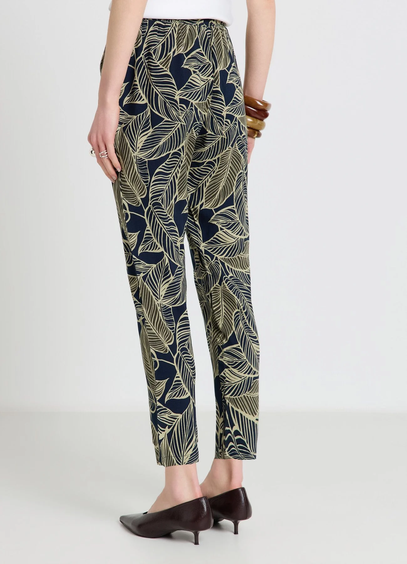 Pantaloni con stampa fogliame e coulisse - Image 3