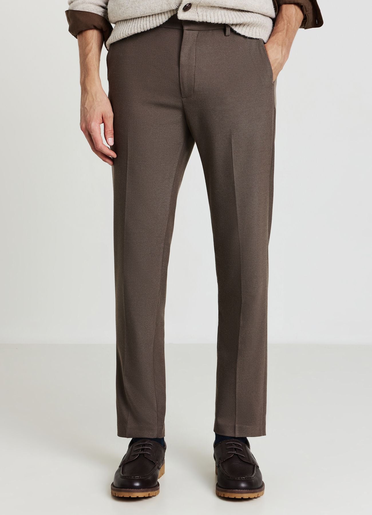 Pantaloni con tasche alla francese