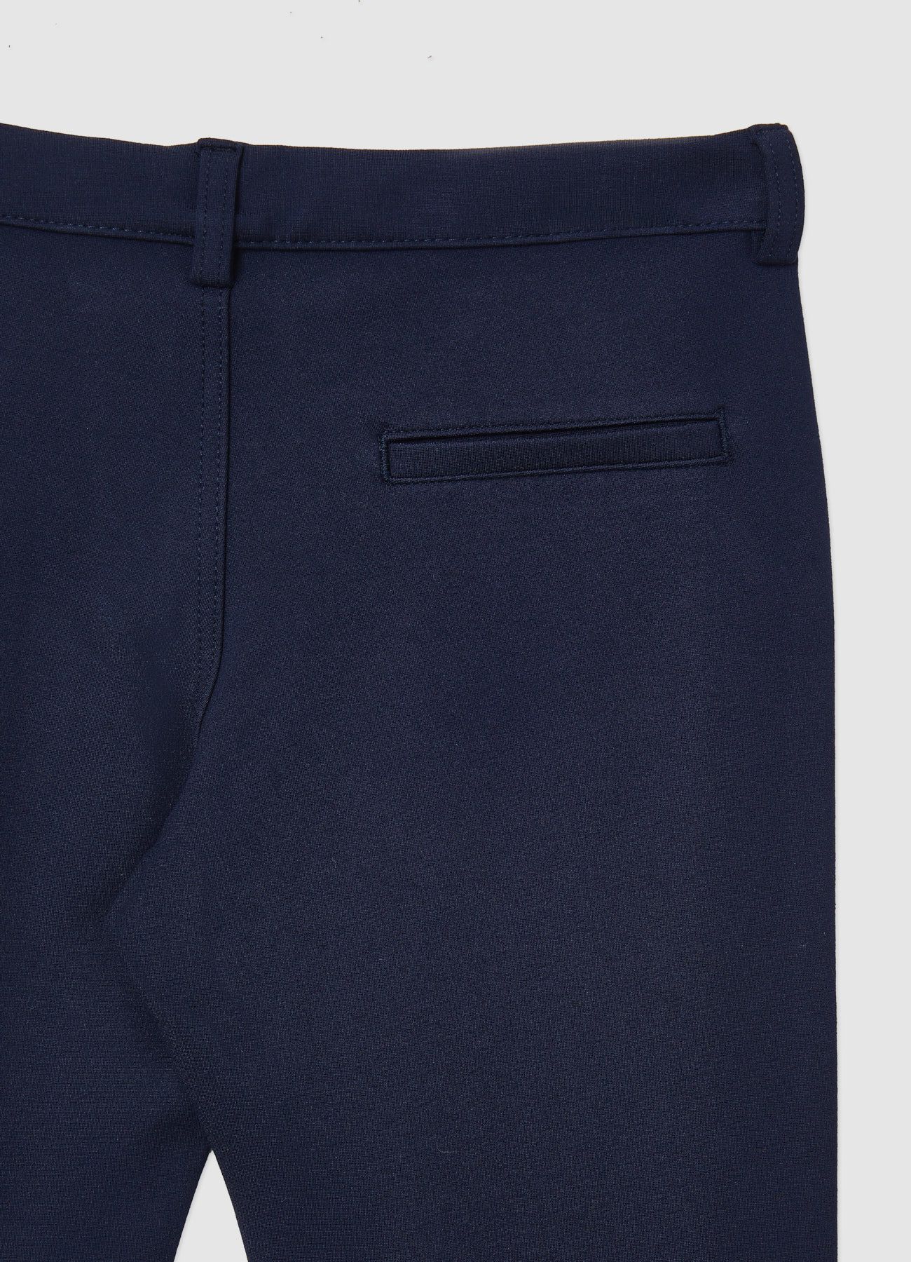 Pantaloni eleganti con tasche alla francese