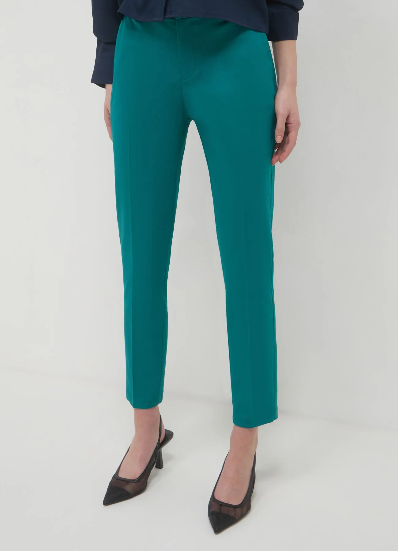 Pantaloni in rasatello di cotone