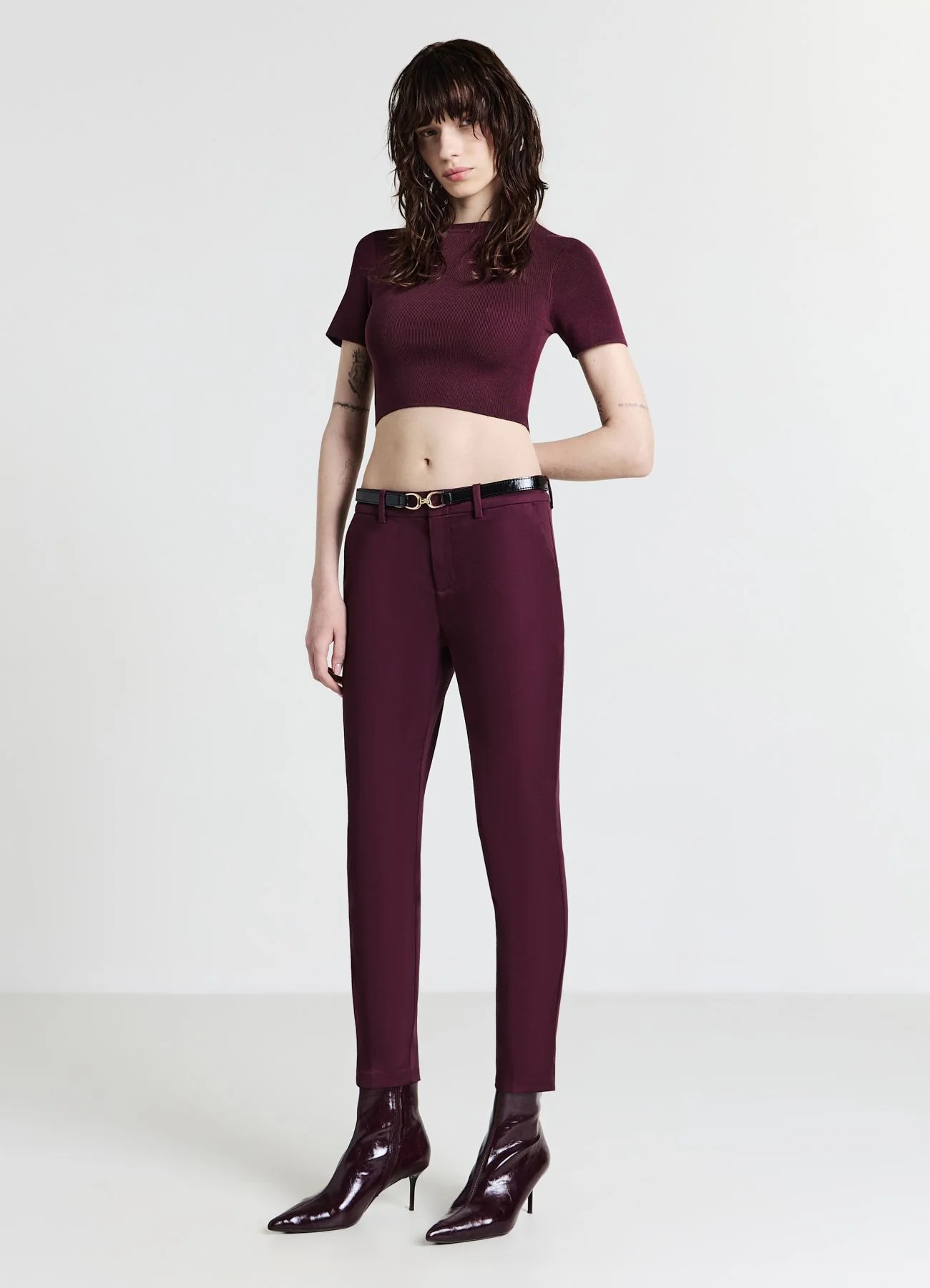 Pantaloni in rasatello tinta unita