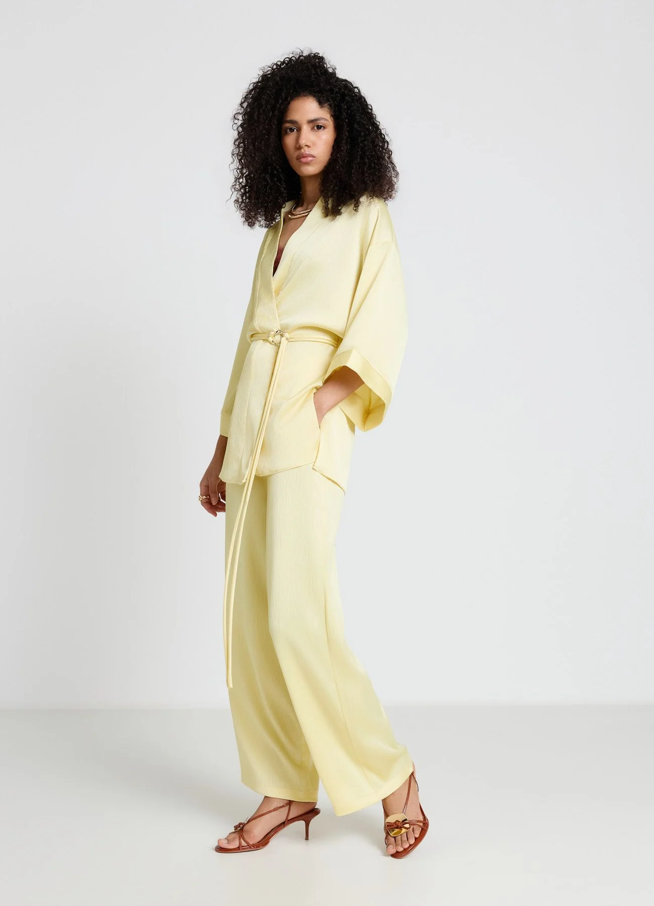 Pantaloni palazzo plissettati similsatin