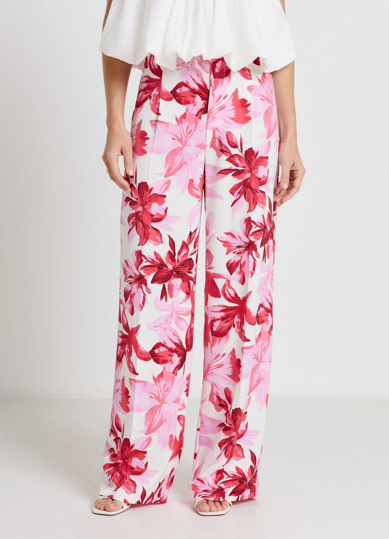 Pantaloni palazzo similsatin con stampa floreale - Image 3