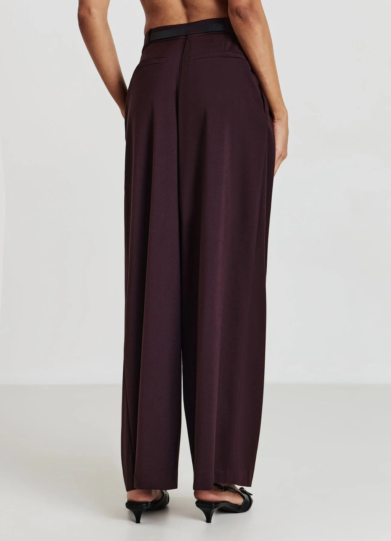 Pantaloni palazzo tinta unita
