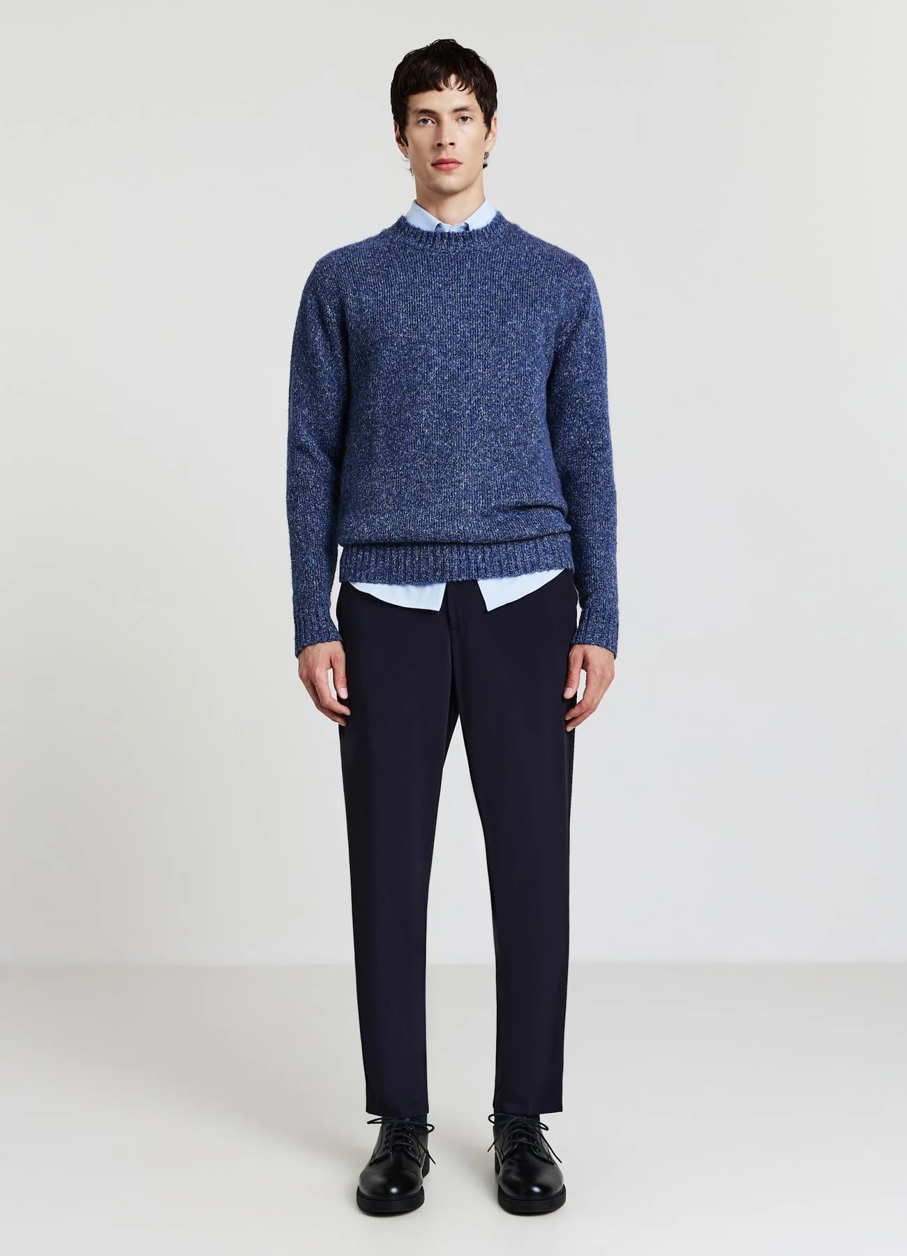 Pantaloni slim fit