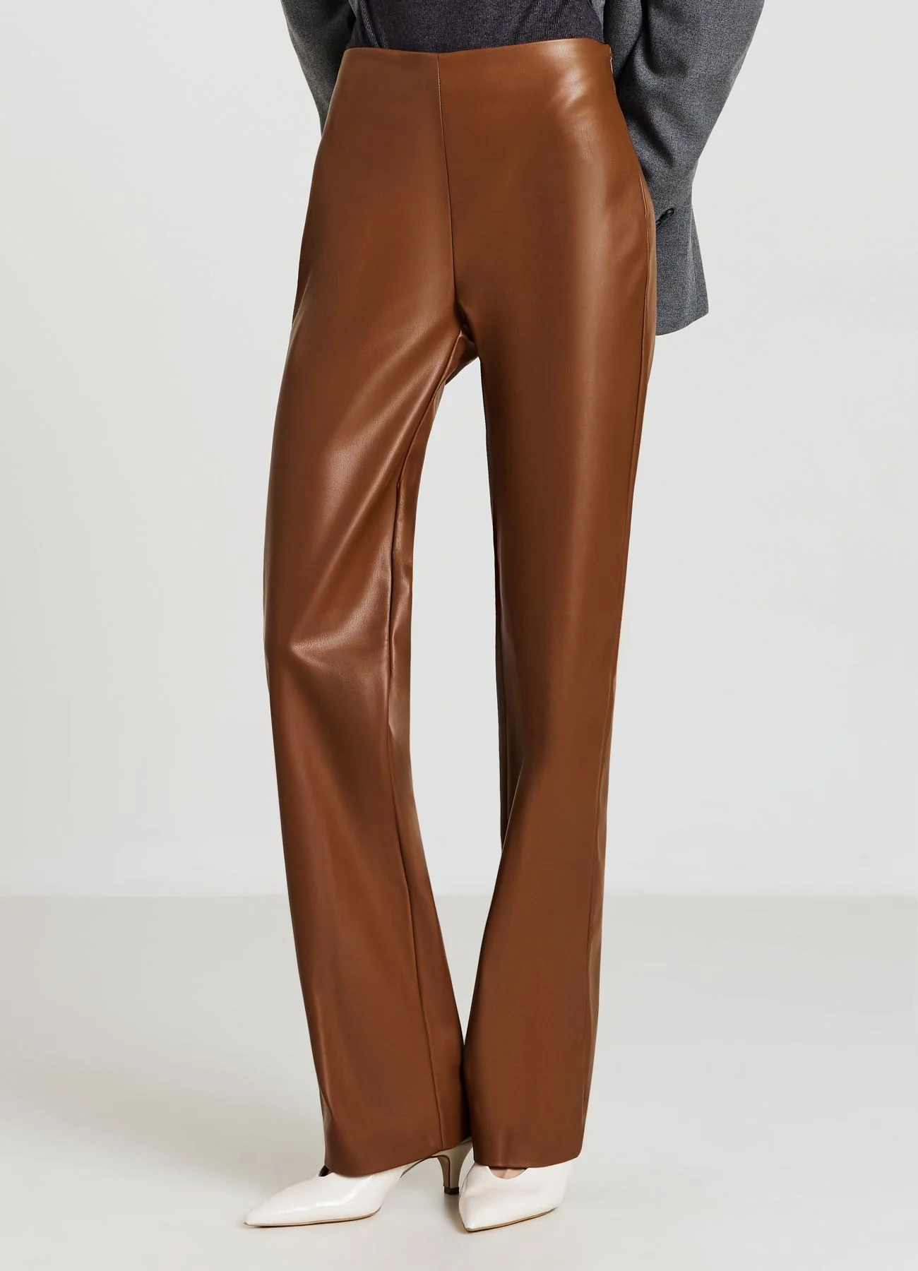 Pantaloni straight effetto pelle - Image 2