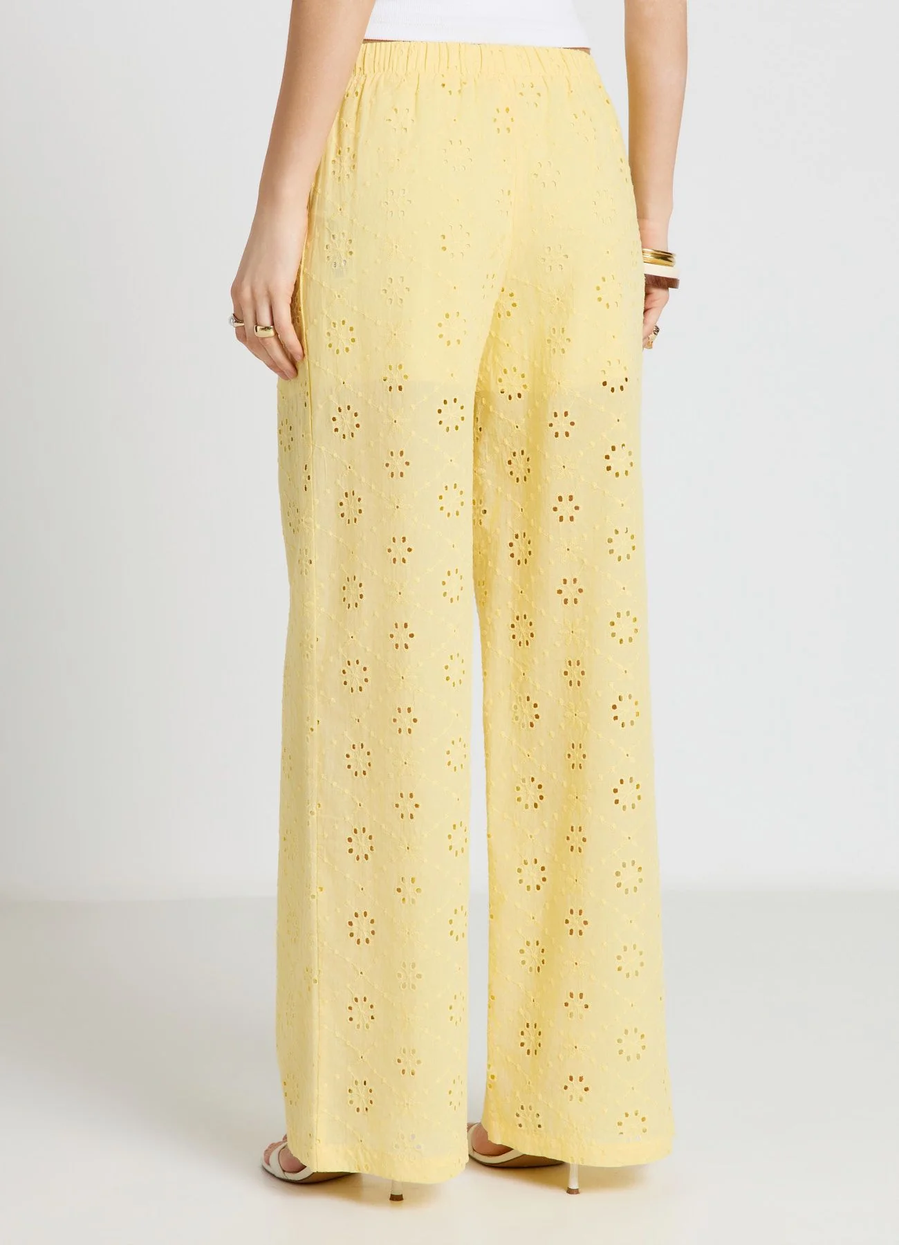 Pantaloni wide leg in sangallo - Image 3