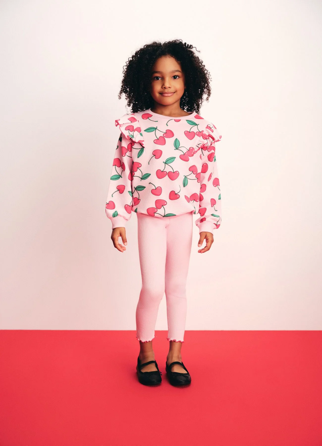 Set felpa e leggings con stampa ciliegie - Image 5