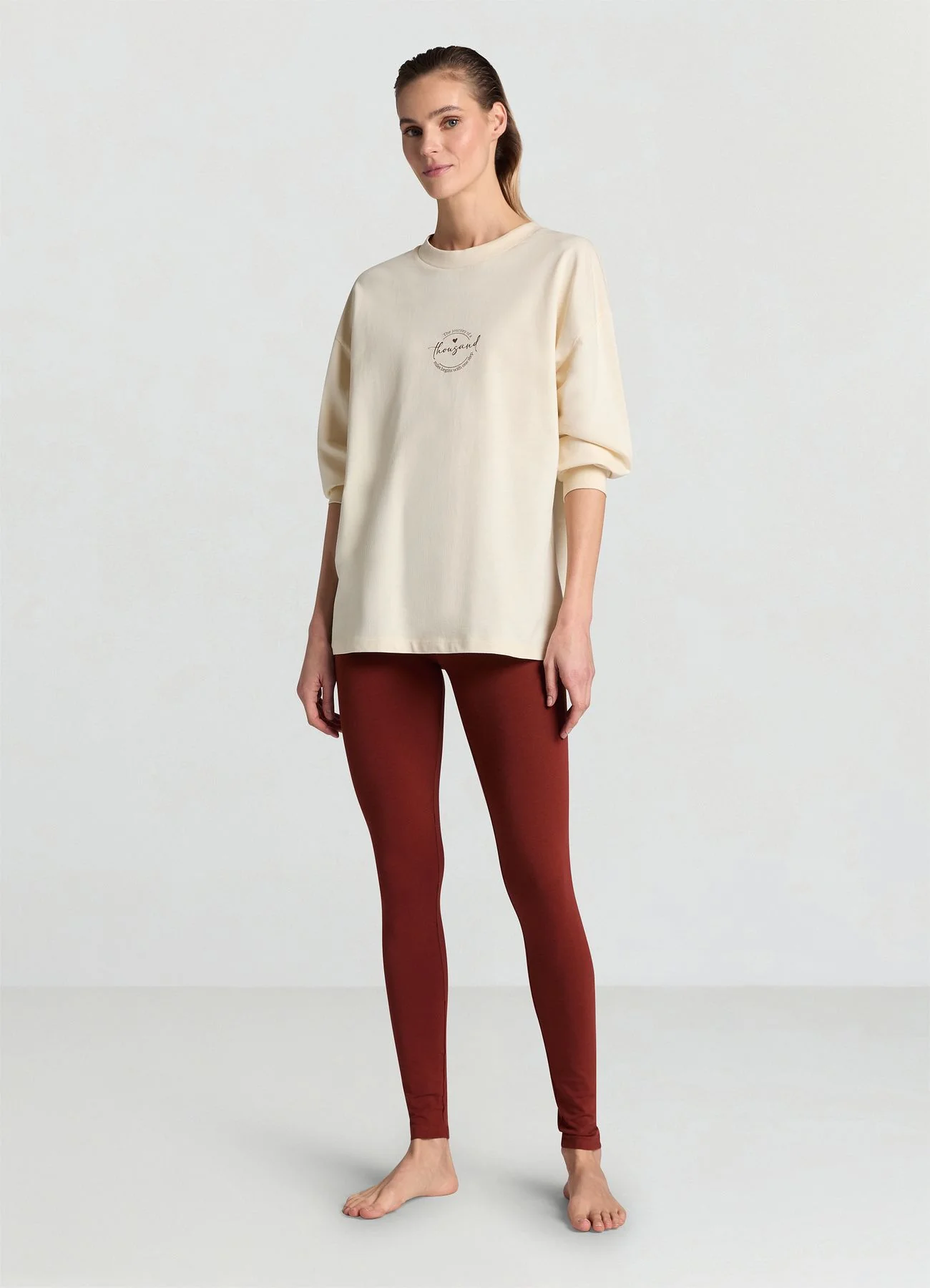Set pigiama con felpa e leggings con stampa - Image 3