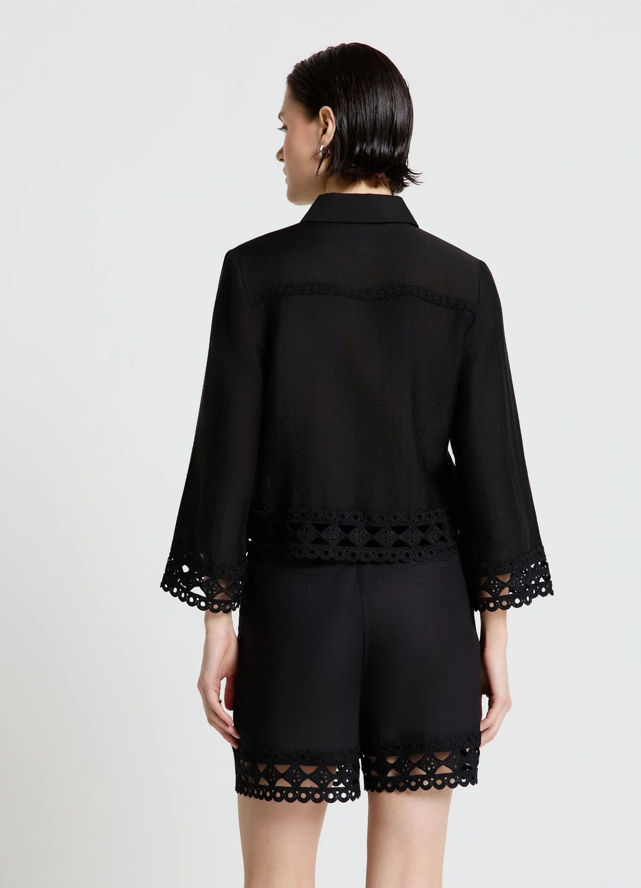 Shorts a vita alta con ricami - Image 2
