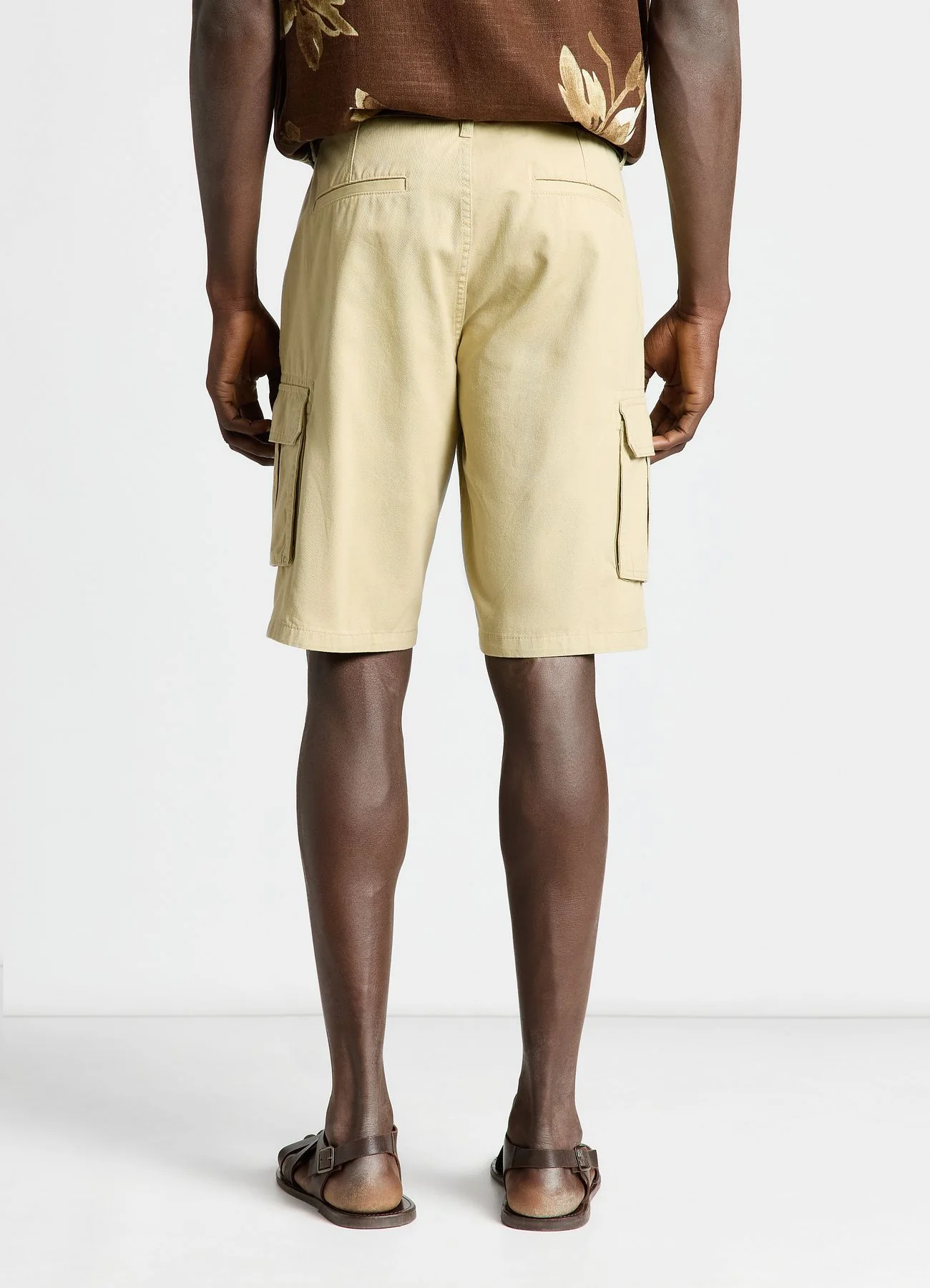 Shorts cargo con tasconi - Image 3