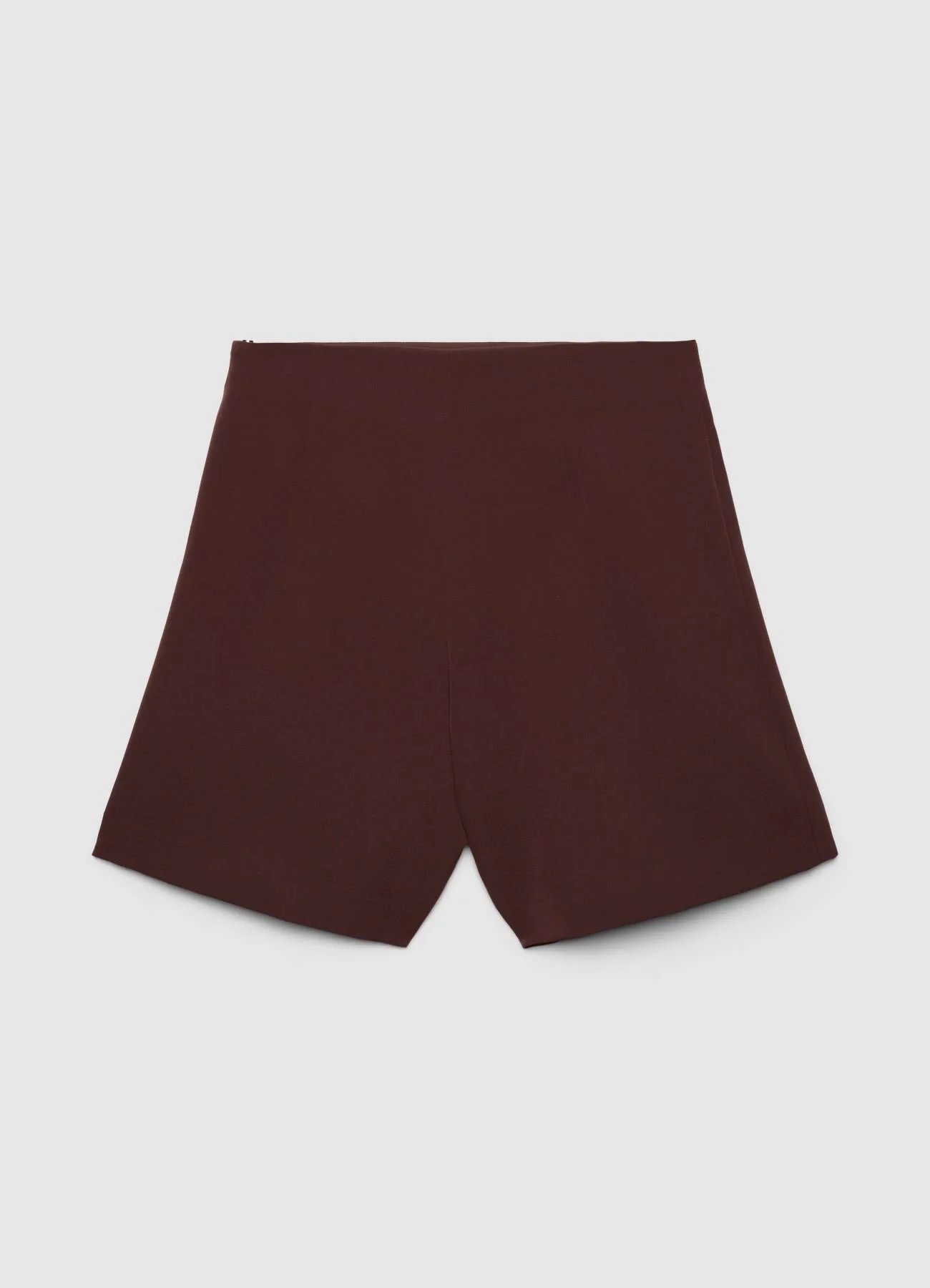 Shorts con bottoni decorativi - Image 4