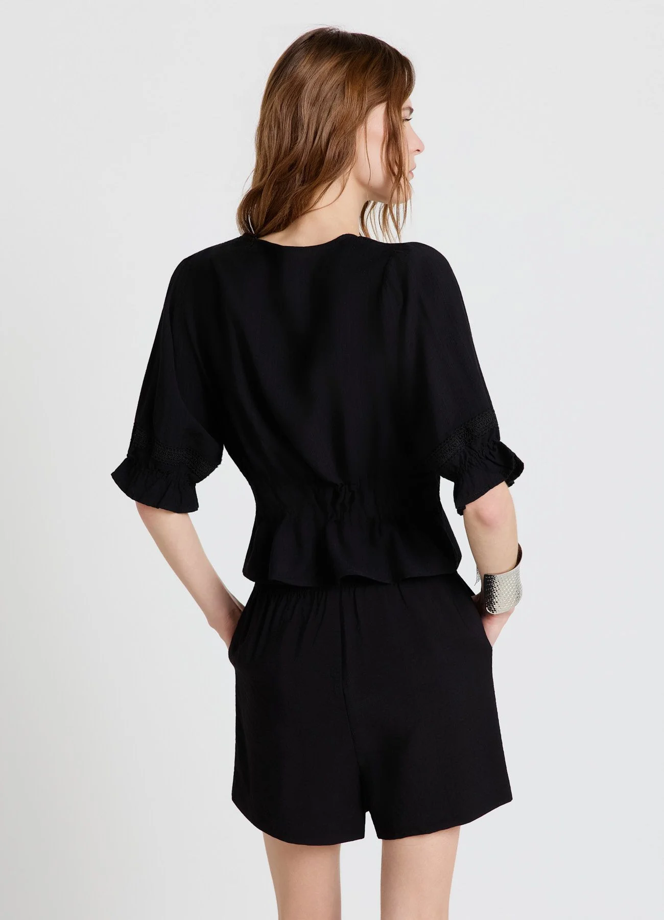 Shorts con coulisse e vita elasticizzata - Image 3