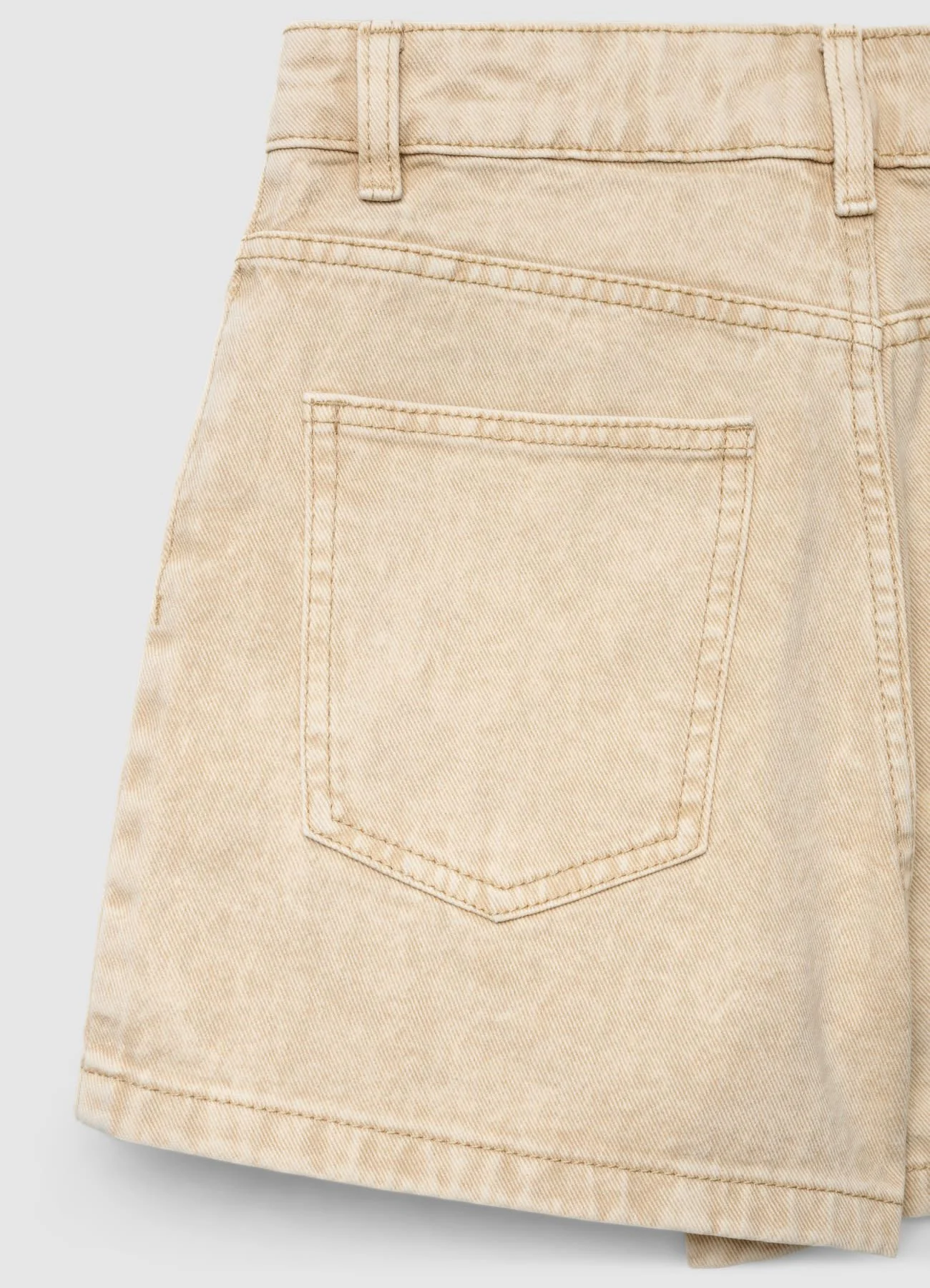 Shorts in denim cinque tasche - Image 4
