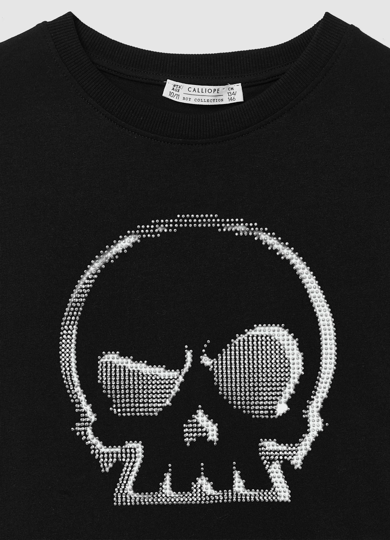 T-shirt con borchie teschio