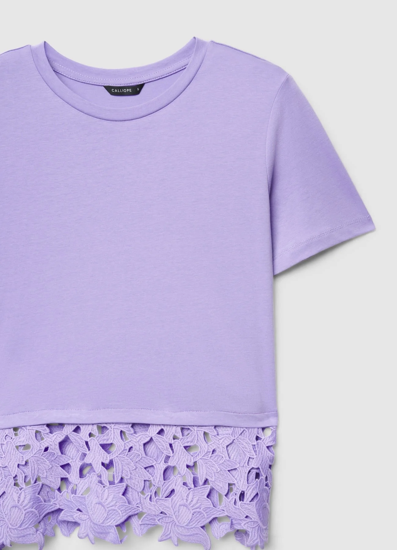 T-shirt con fondo in sangallo - Image 6