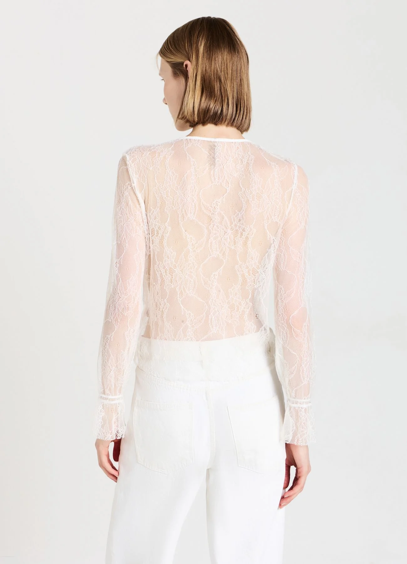 T-shirt con jabot in pizzo - Image 3