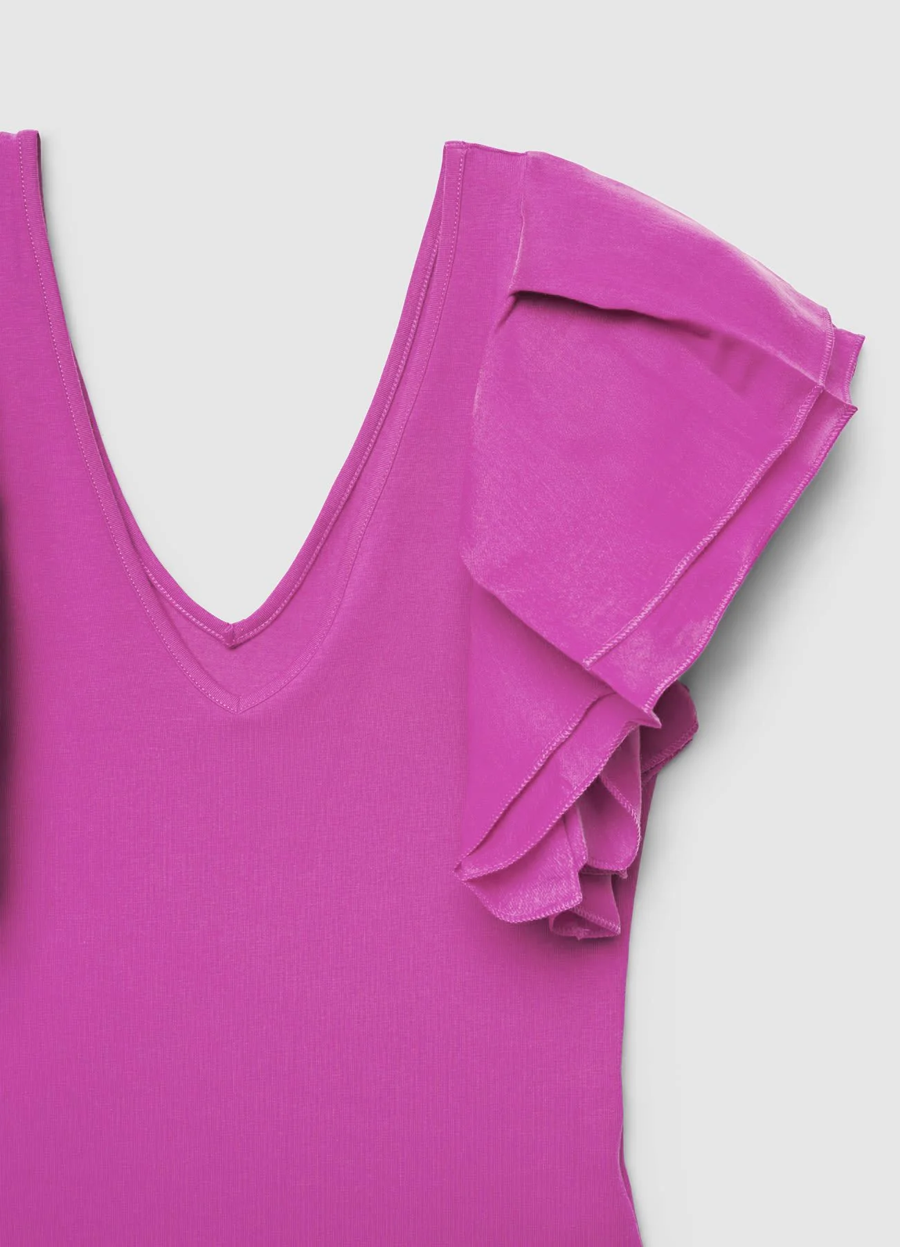 T-shirt con scollo a V e maniche a volant - Image 6