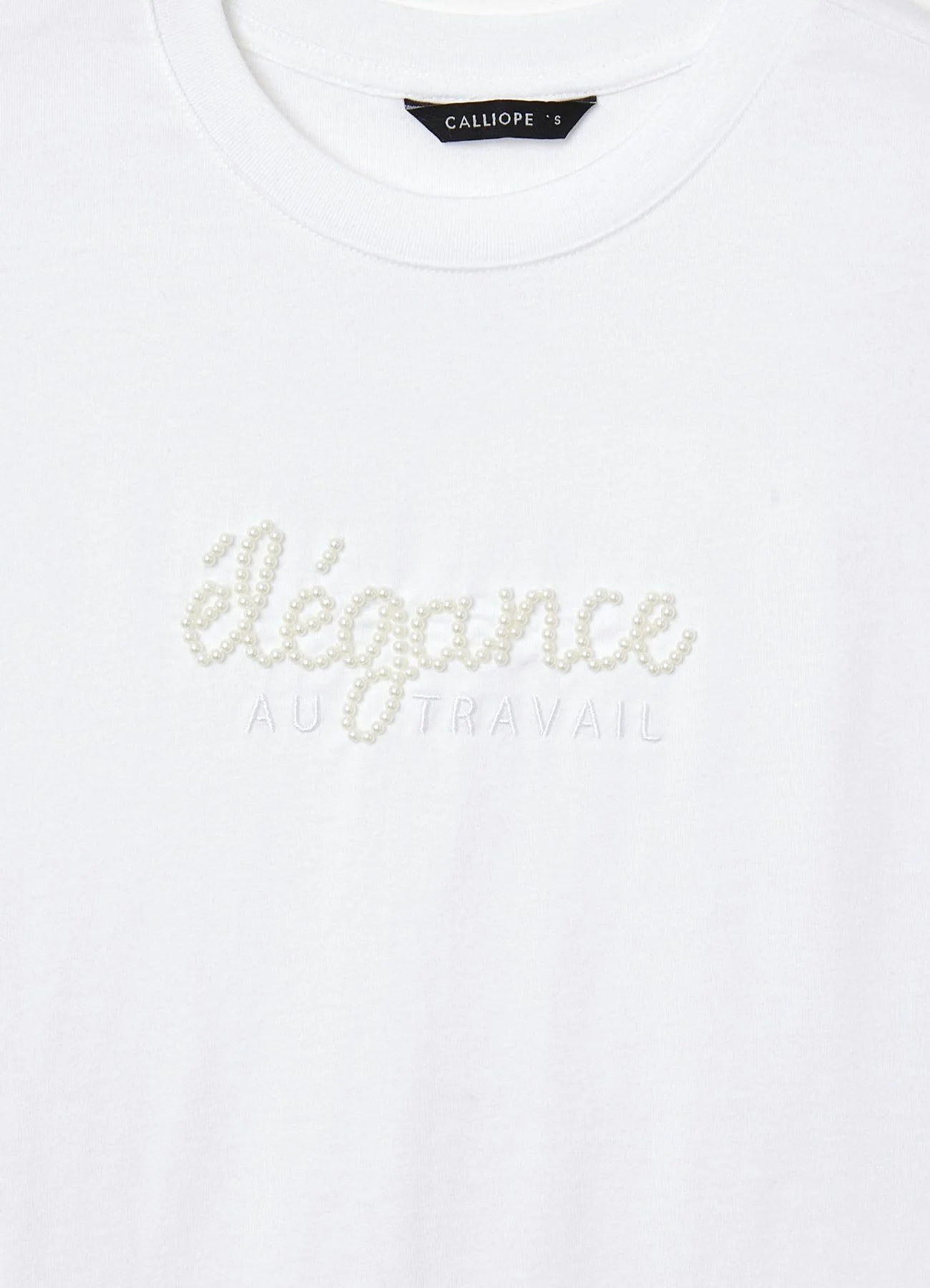 T-shirt con scritta ricamata con perle - Image 5