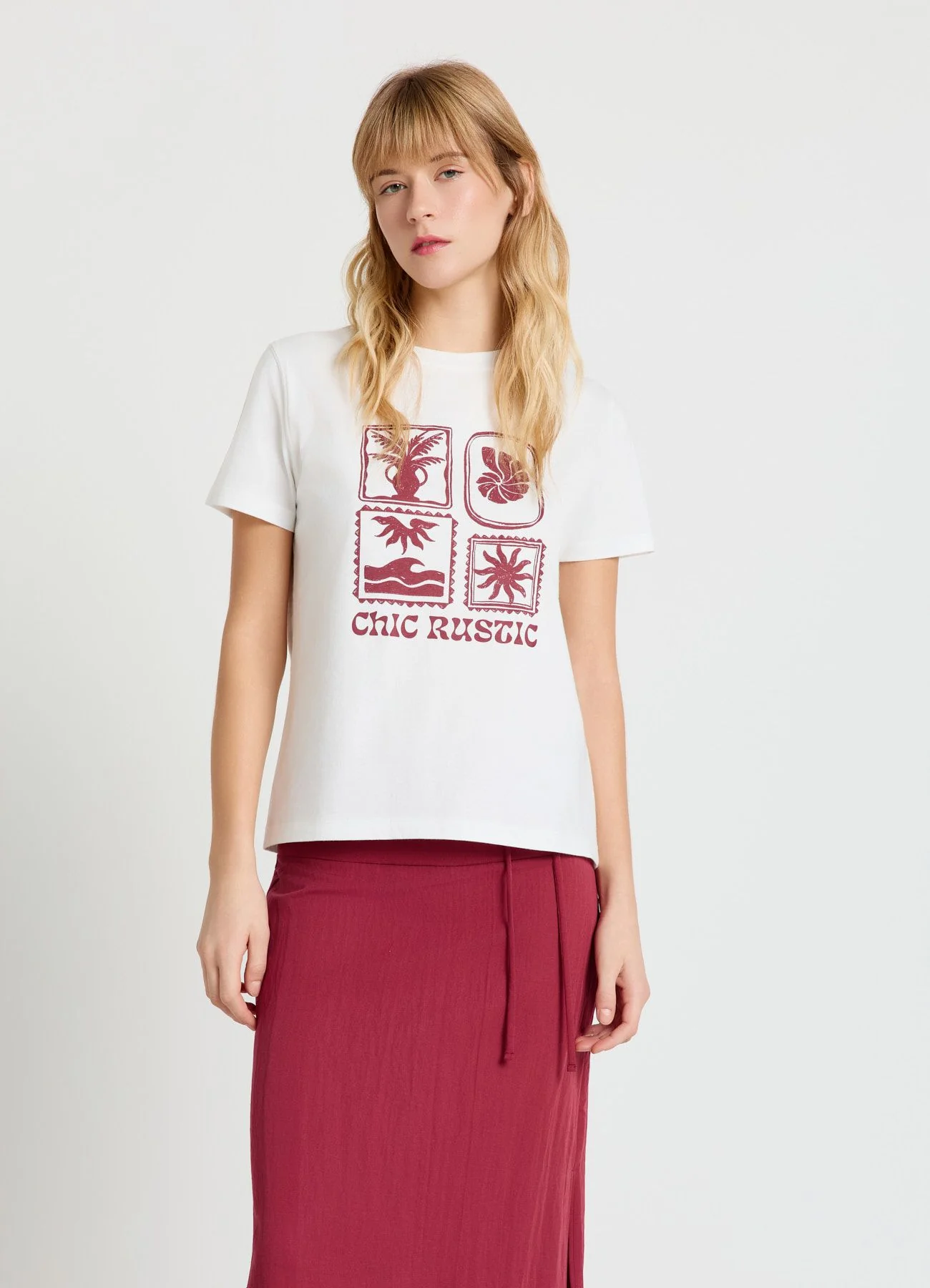 T-shirt con stampa e scritta