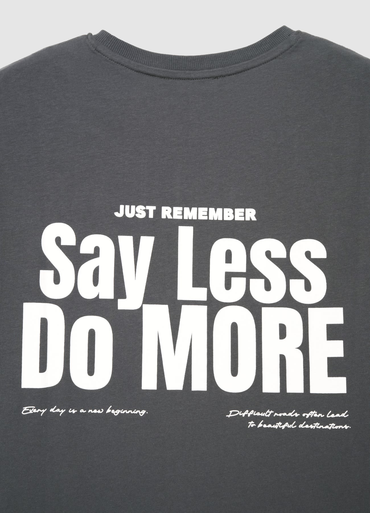 T-shirt con stampa scritta - Image 2