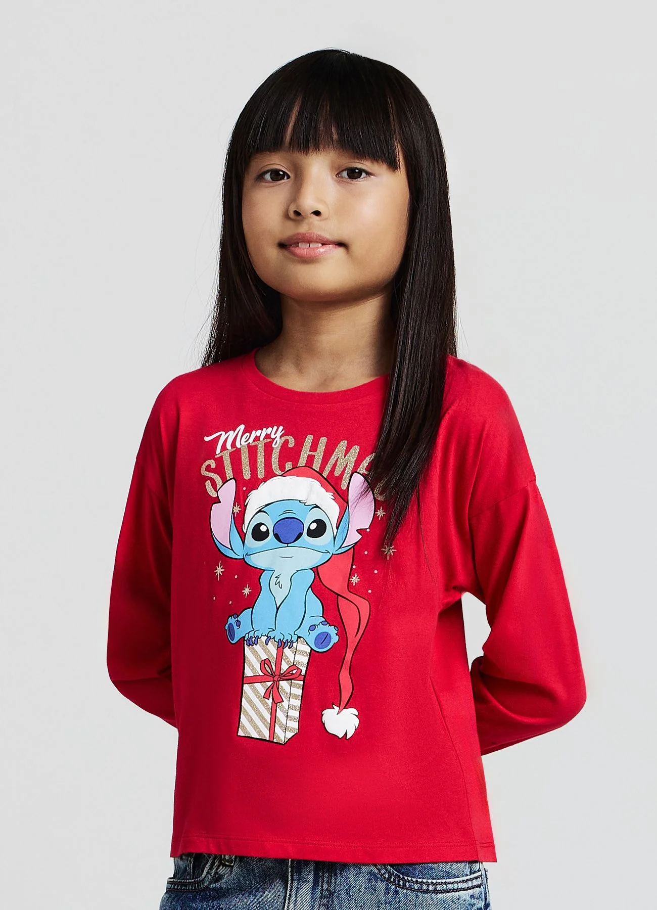 T-shirt con stampa Stitch natalizia - Image 3