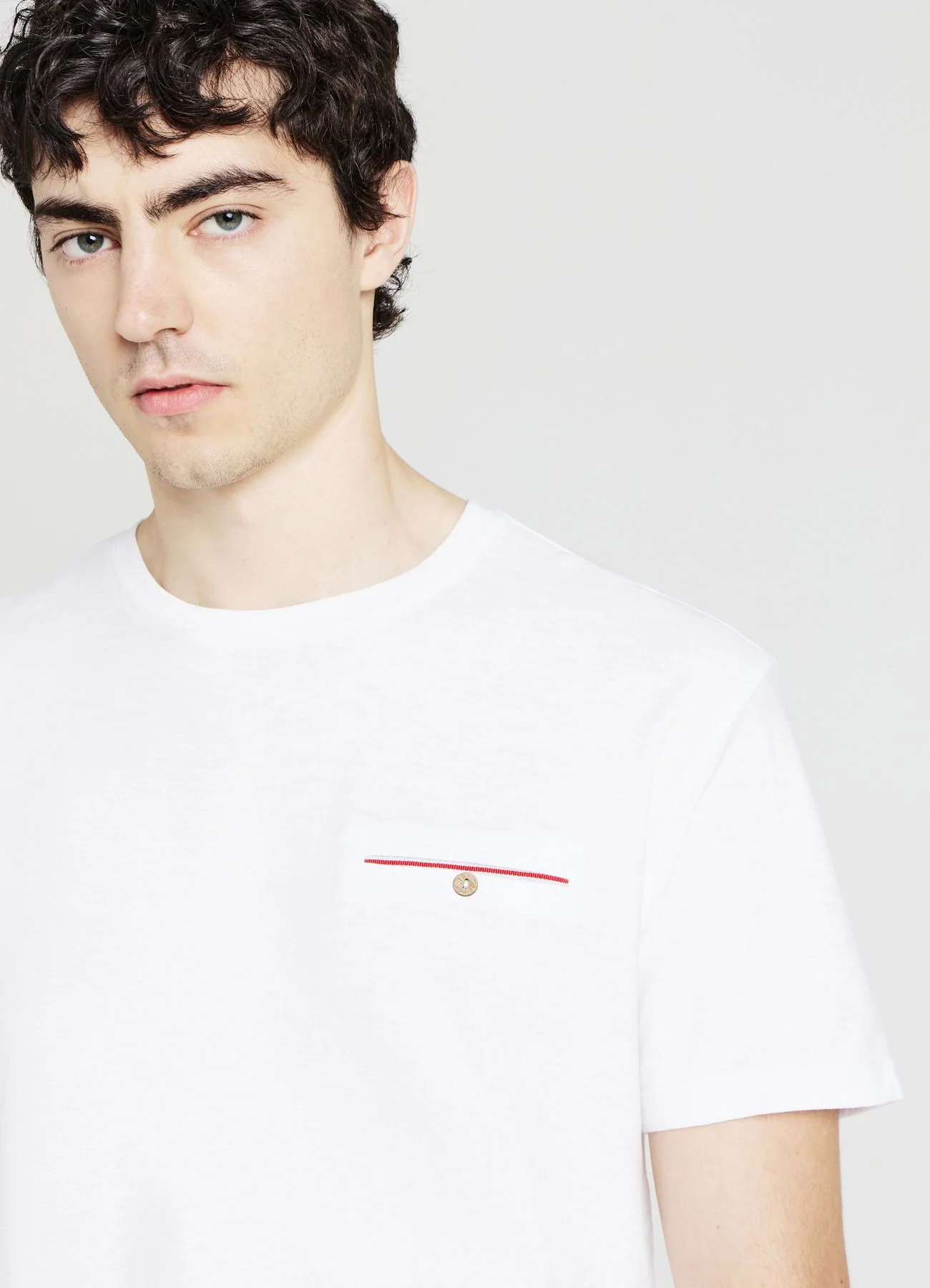 T-shirt con taschino - Image 8