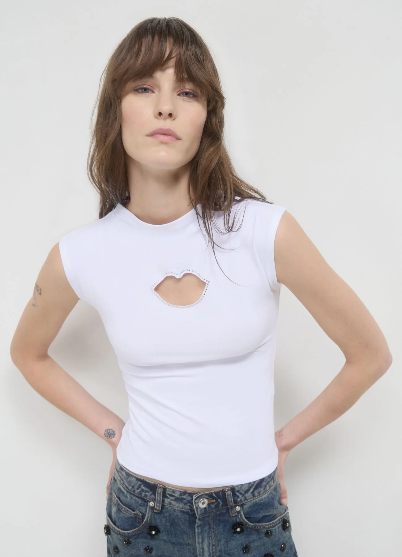 T-shirt cut out strass - Image 2