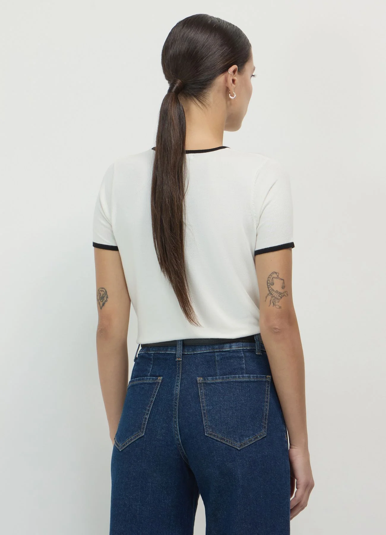 T-shirt finiture a contrasto - Image 2