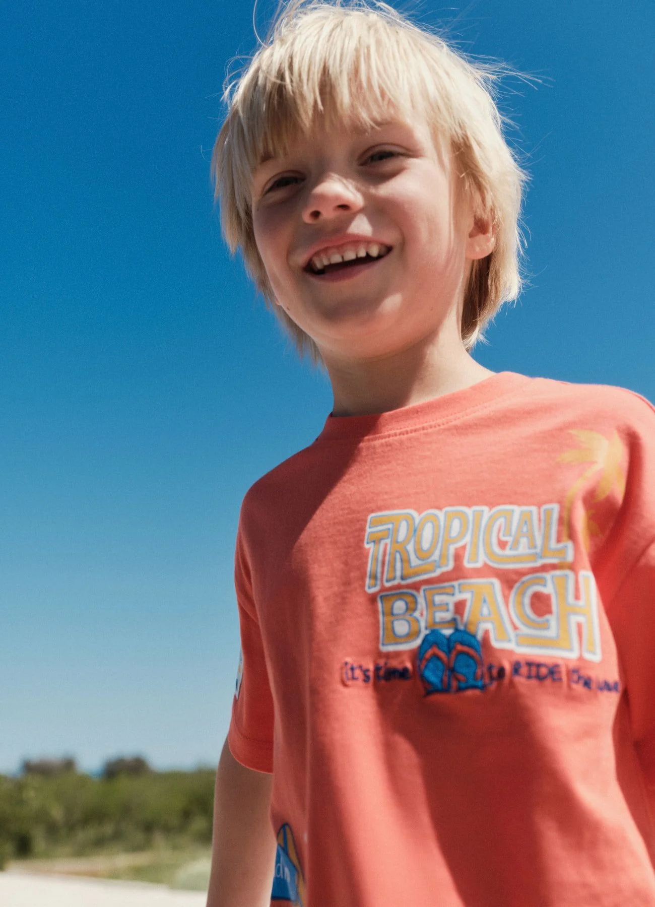 T-shirt over con stampa surf - Image 5