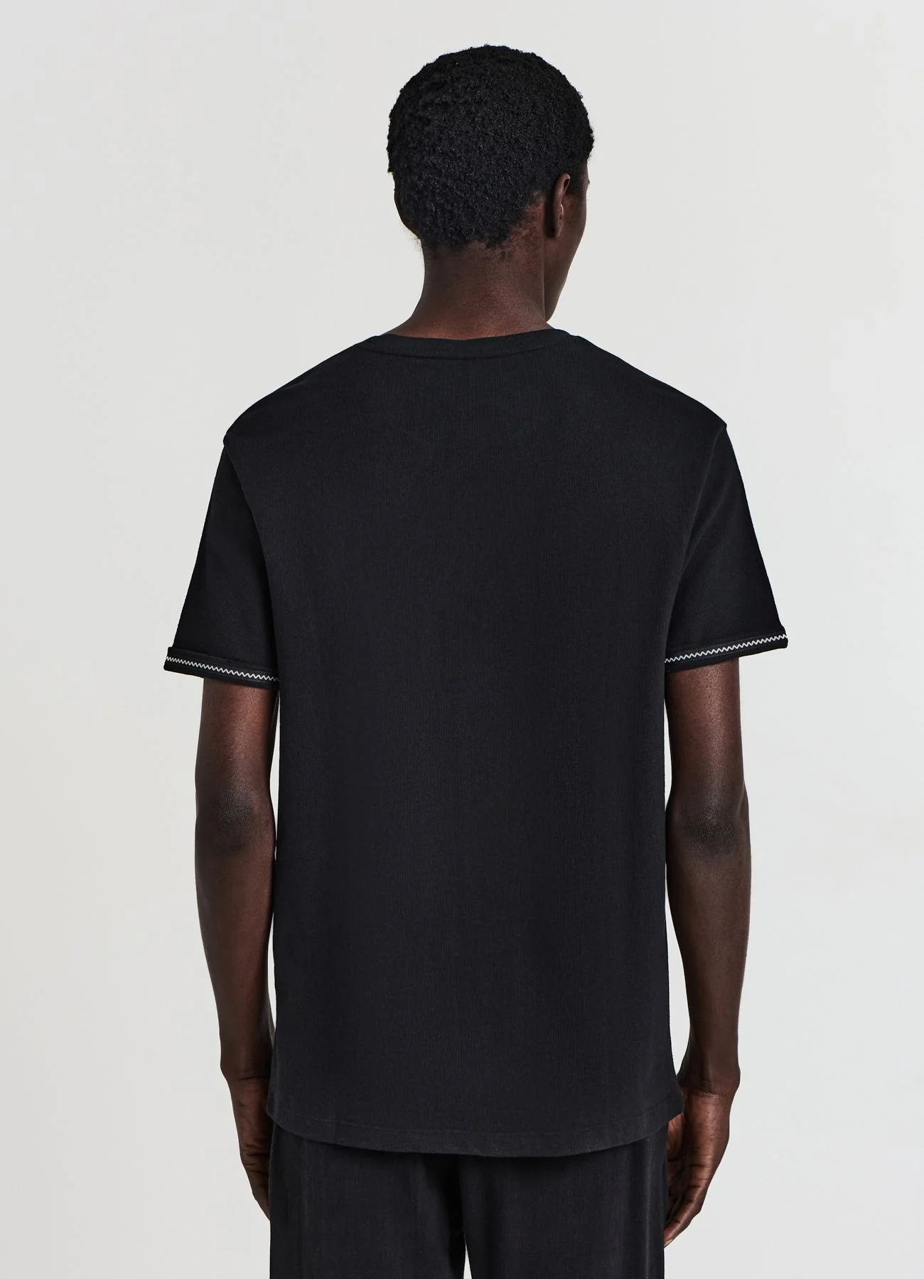 T-shirt profili maniche - Image 2