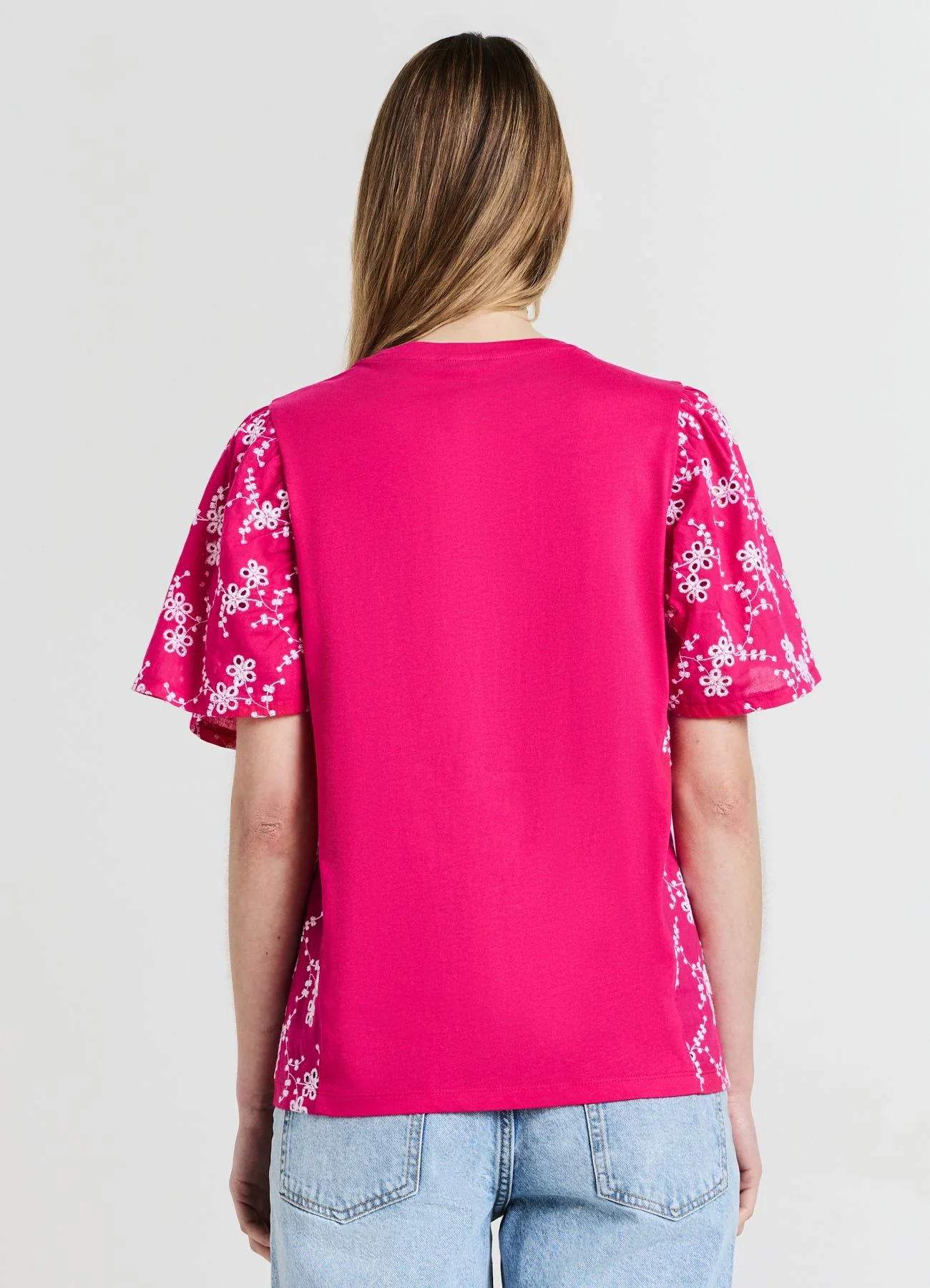 T-shirt sangallo laterale