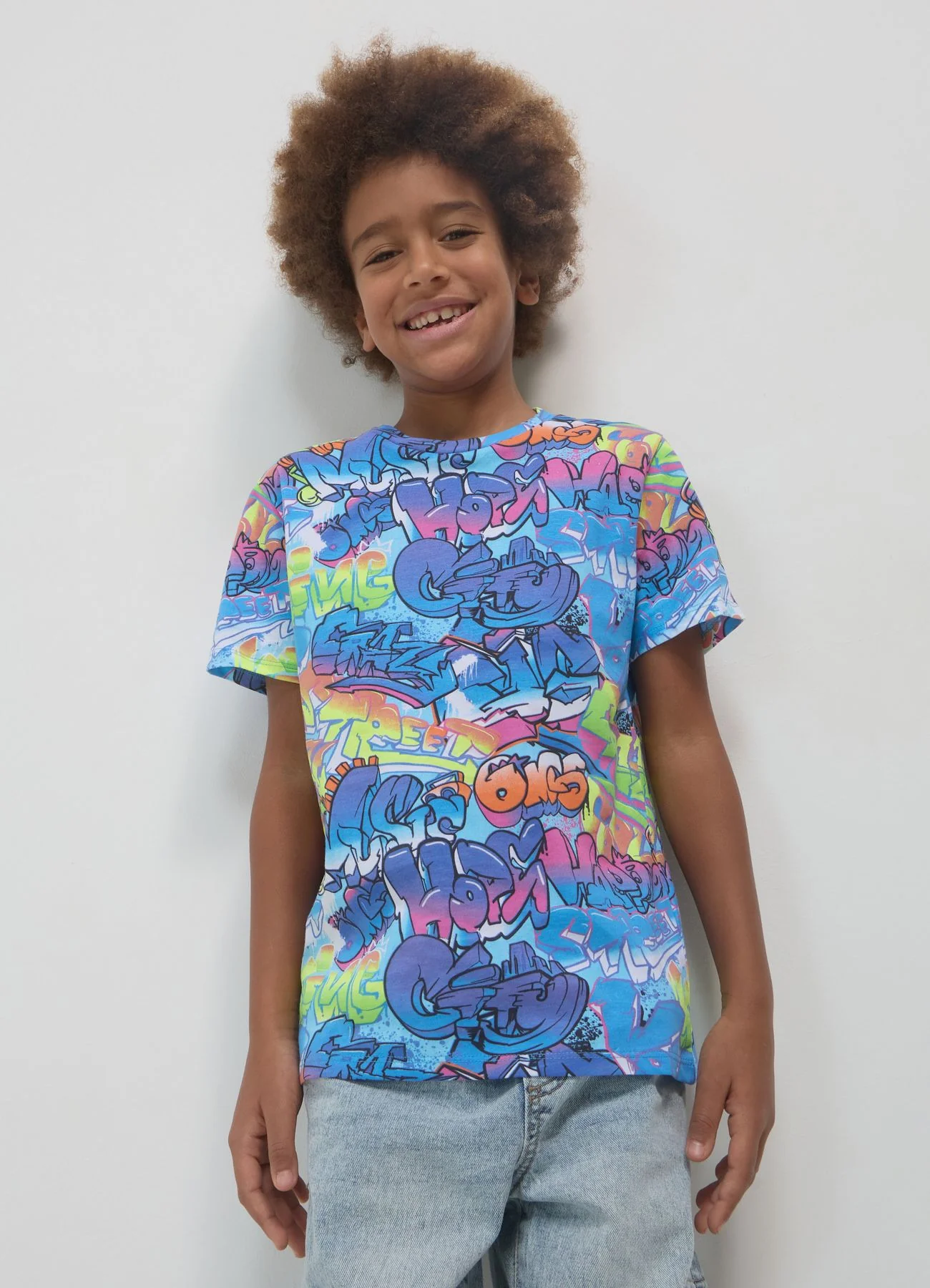 T-shirt stampa graffiti - Image 2