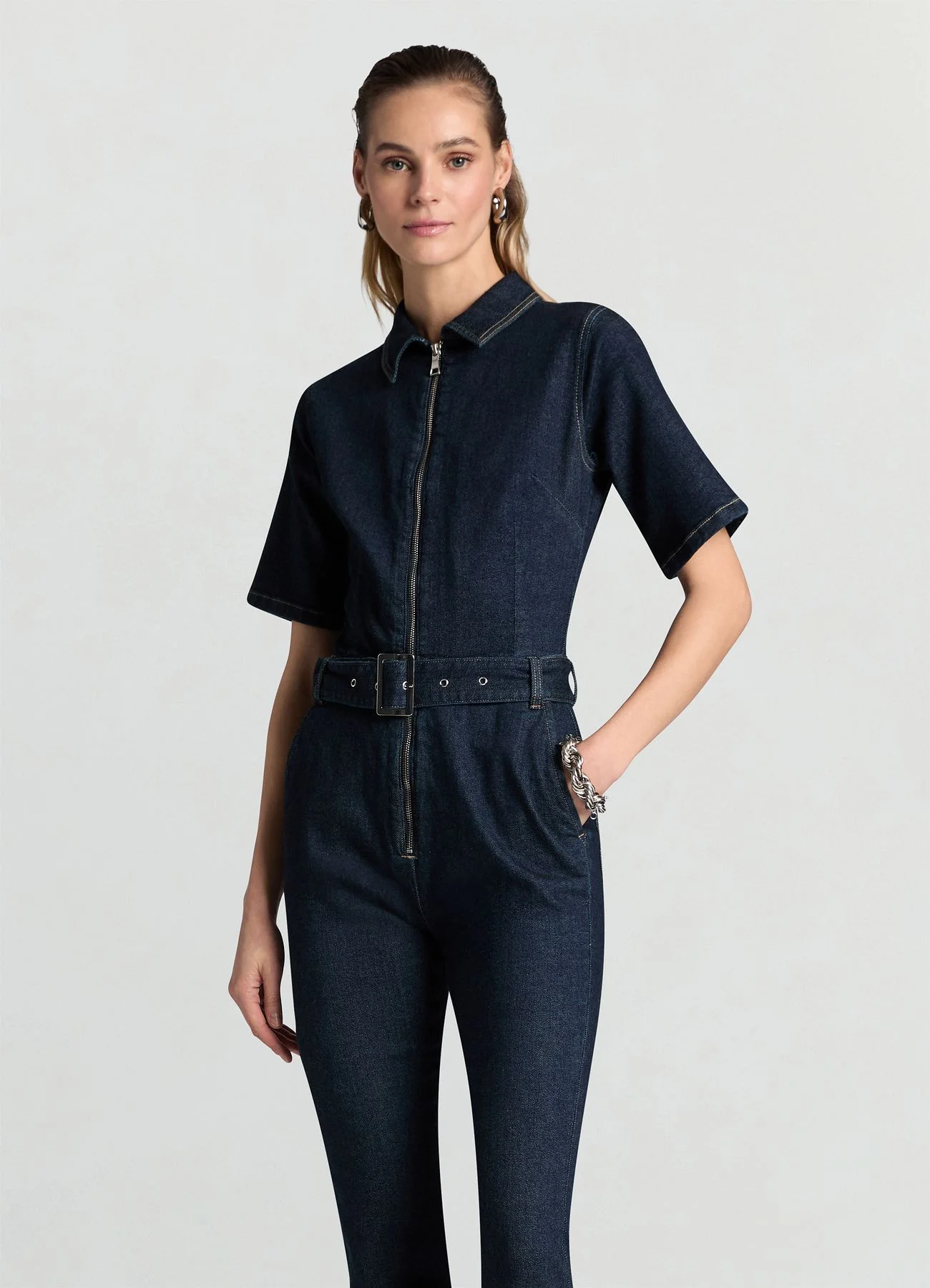 Tuta in denim con zip e cintura - Image 2