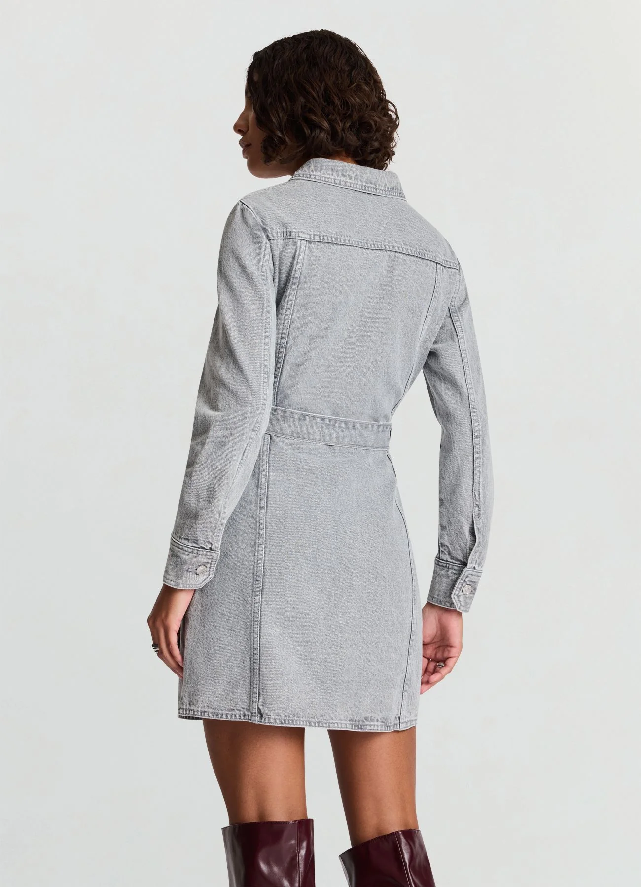 Vestito camicia con cintura e bottoni - Image 3