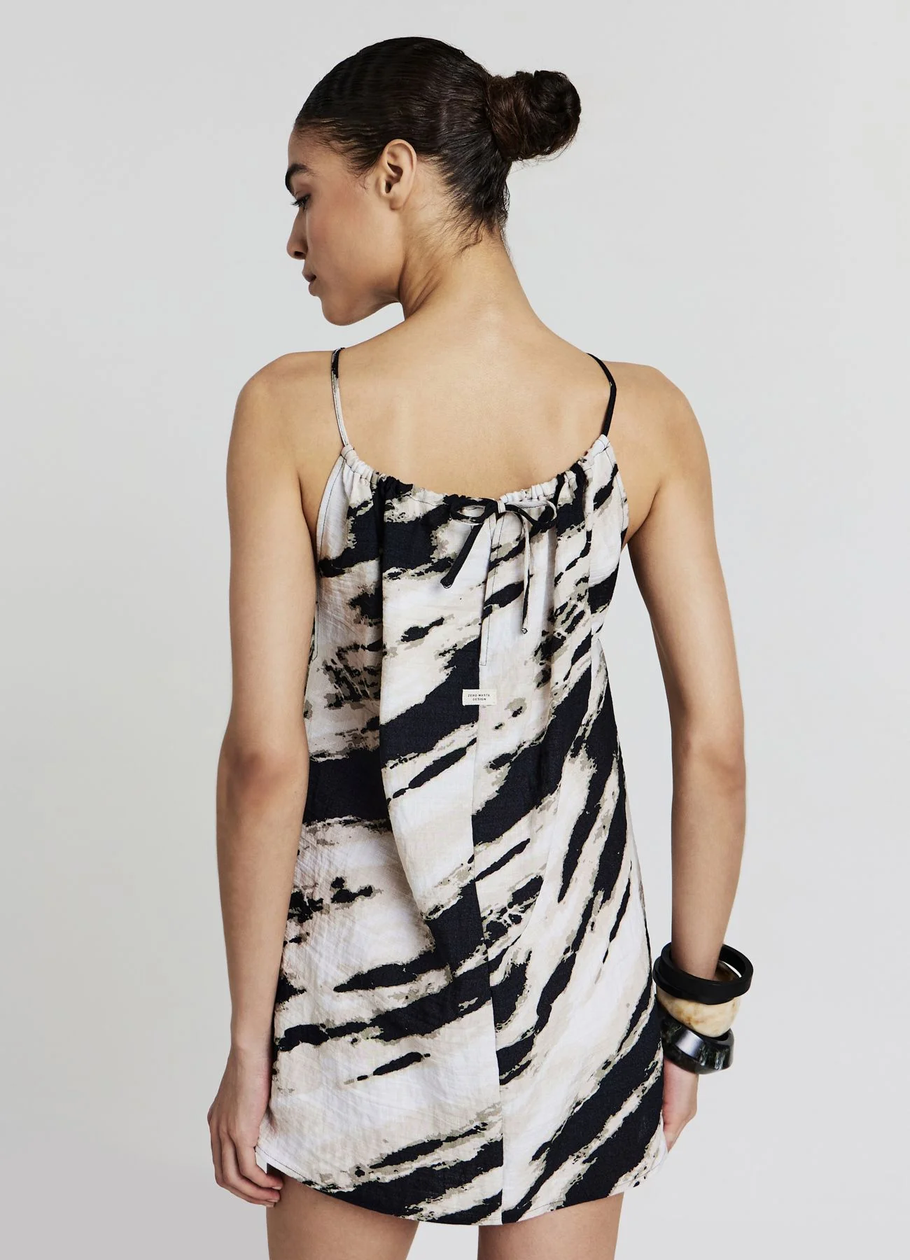 Vestito corto fantasia - Image 3
