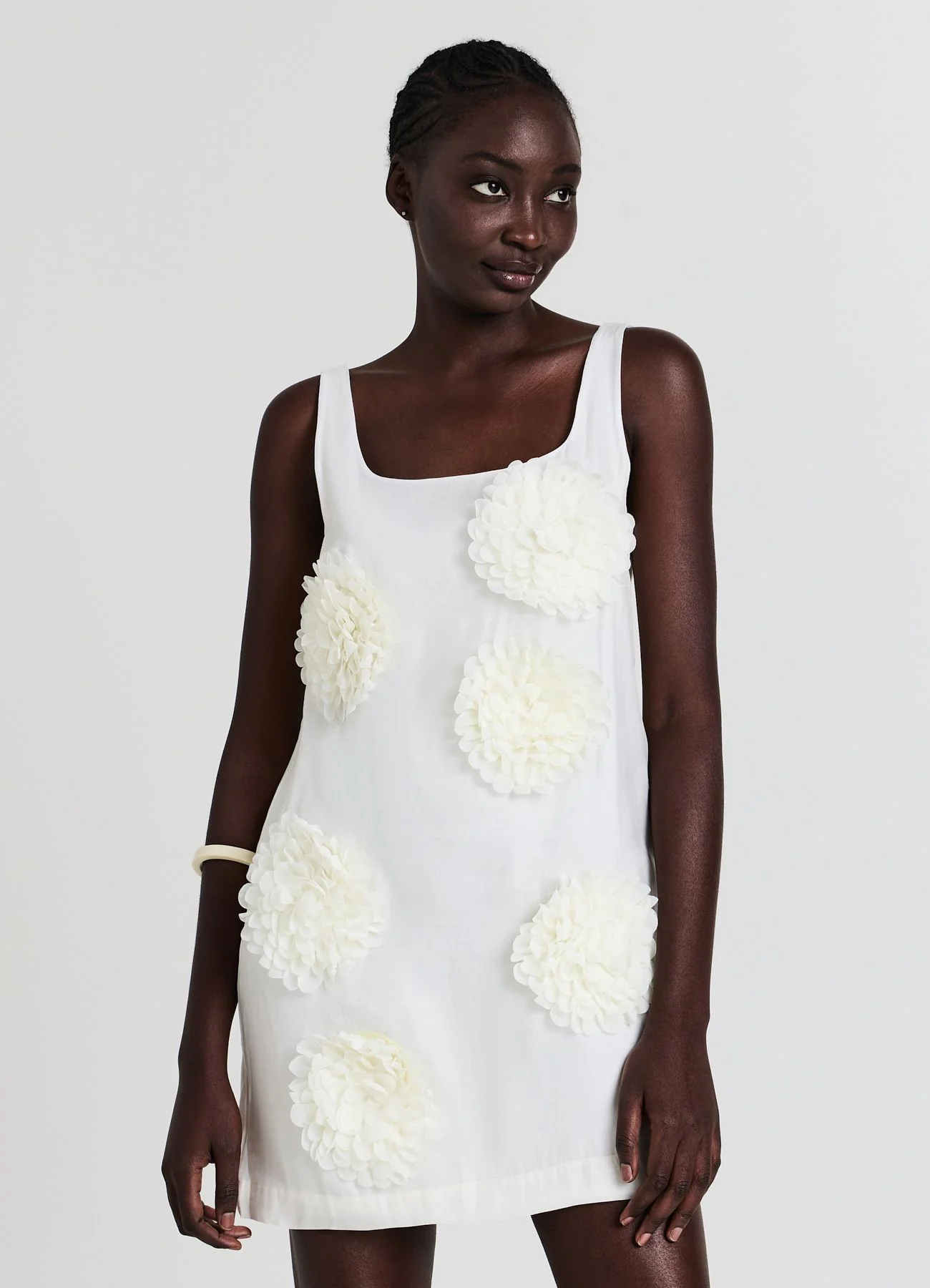 Vestito corto fiori applicati
