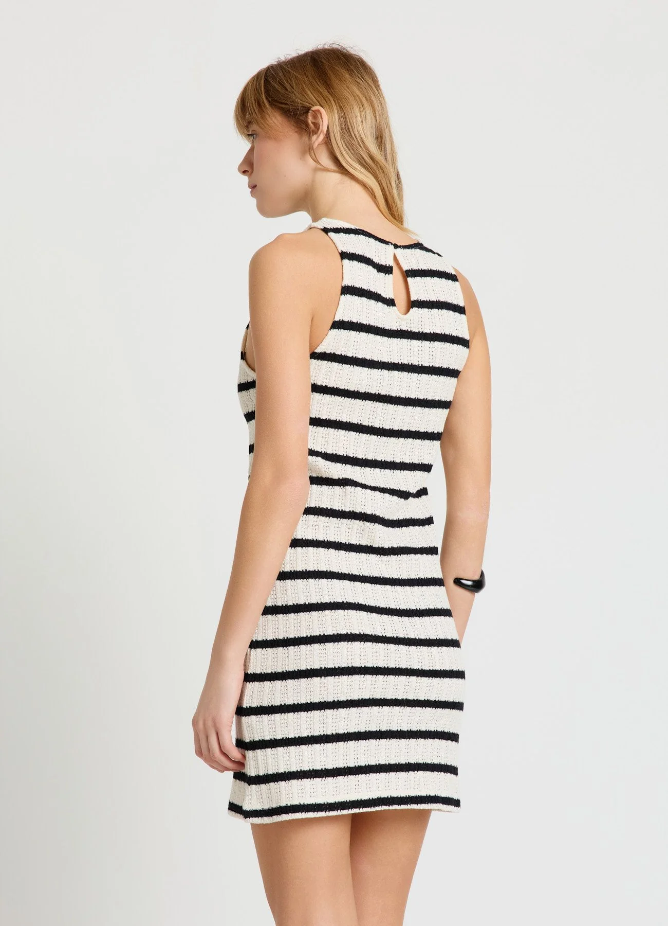 Vestito in maglia a righe - Image 2