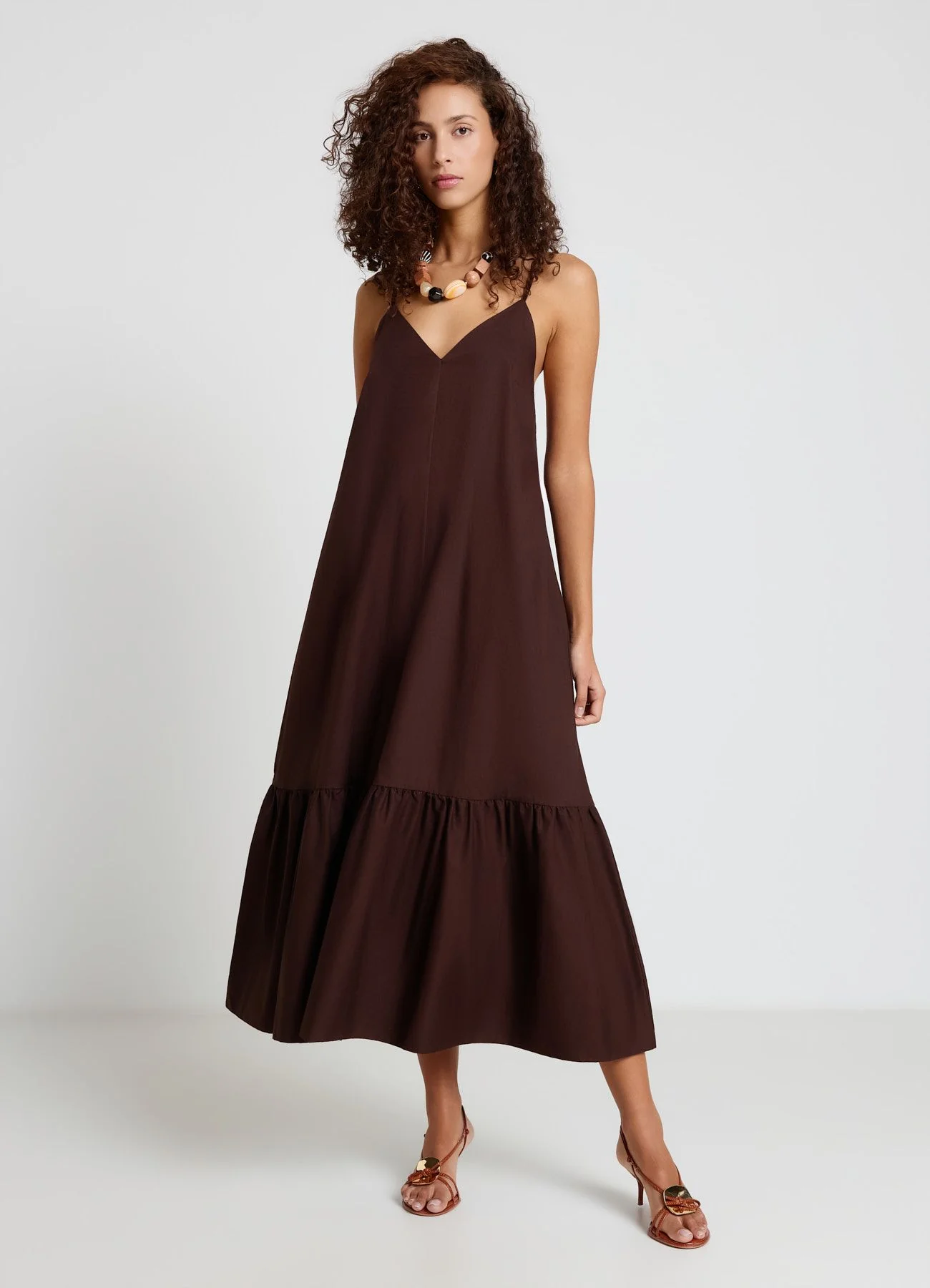 Vestito lungo con balza a palloncino