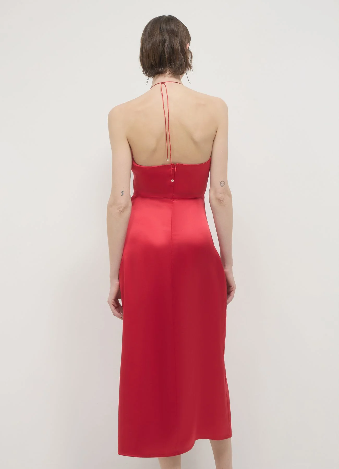 Vestito lungo simil satin cut out - Image 4