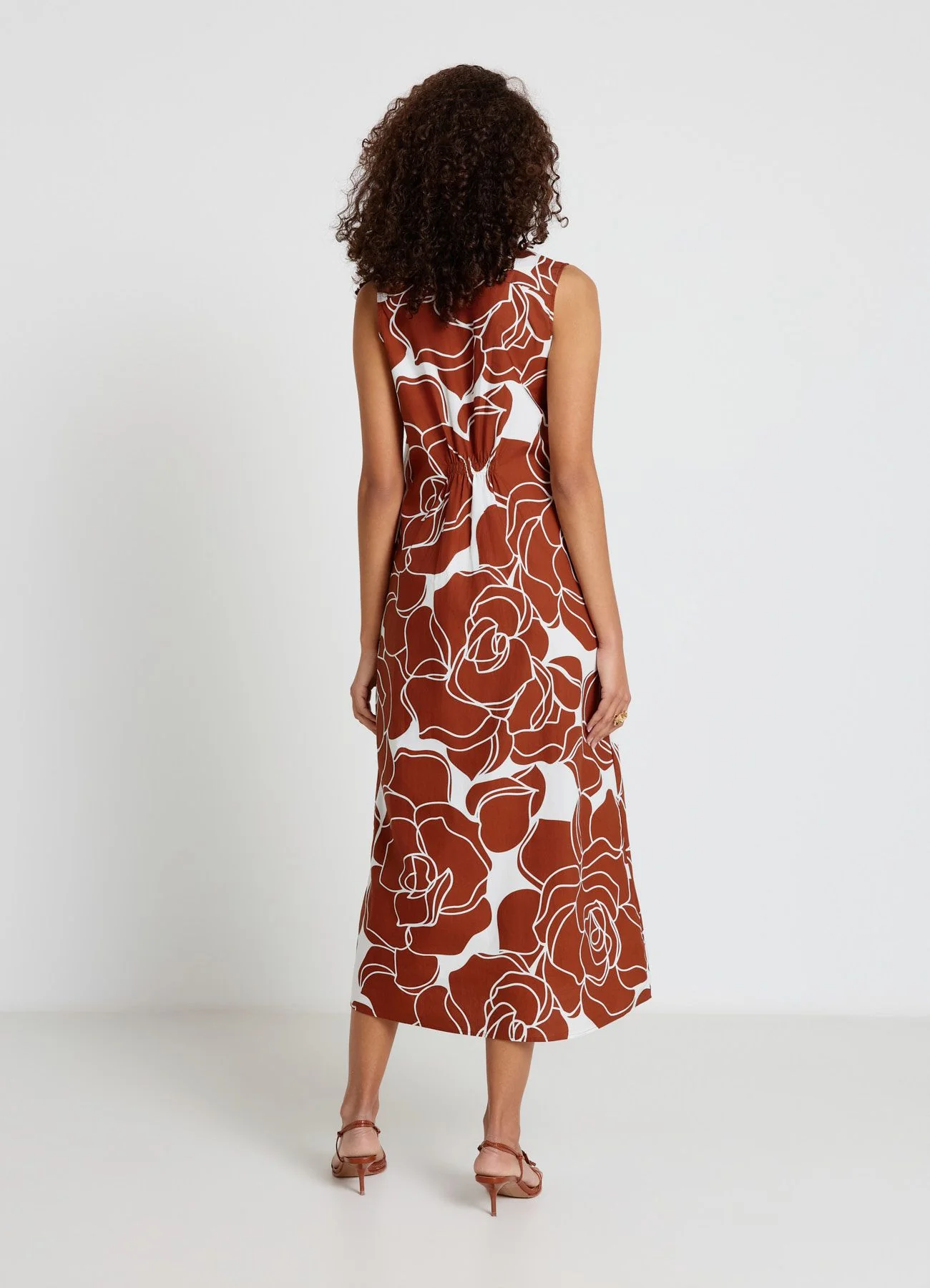 Vestito lungo smanicato con stampa fiori - Image 3